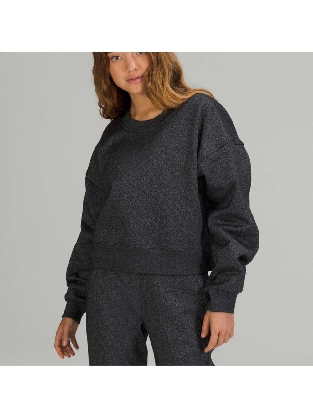 Lululemon Perfectly Oversized Cropped Crew in Spark
Black Size 14
